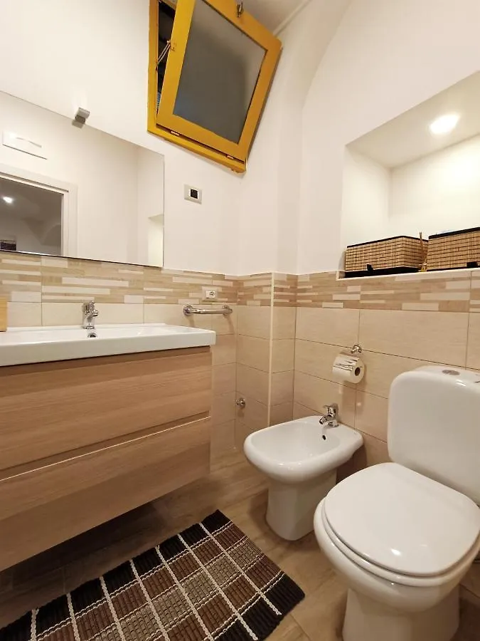 Etnacity Guest House Apartment Catania
